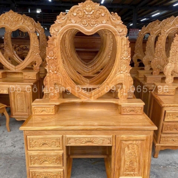 Bàn Trang Điểm Gỗ Tự Nhiên Chạm Hoa Văn – Gương Tim Độc Đáo