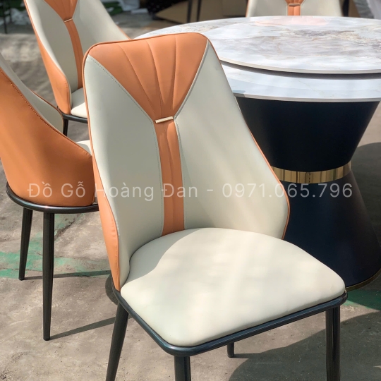 BỘ BÀN ĂN CHÂN LOA KẾT HỢP ĐÁ MÂM XOAY VÀ 6 GHẾ CAVAS