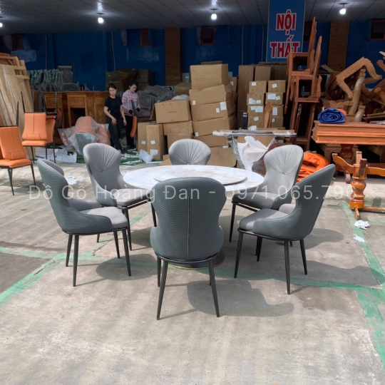 BỘ BÀN ĂN CHÂN LOA KẾT HỢP ĐÁ MÂM XOAY VÀ 6 GHẾ SÒ