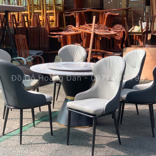BỘ BÀN ĂN CHÂN LOA KẾT HỢP ĐÁ MÂM XOAY VÀ 6 GHẾ SÒ
