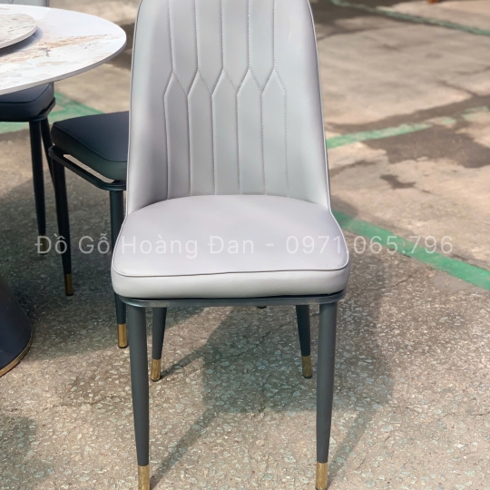 BỘ BÀN ĂN CHÂN LOA KẾT HỢP ĐÁ MÂM XOAY VÀ 6 GHẾ MONET K TAY
